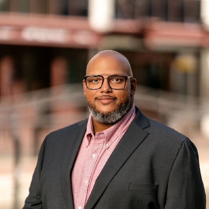 [Duplicate] Cedric Barrett 